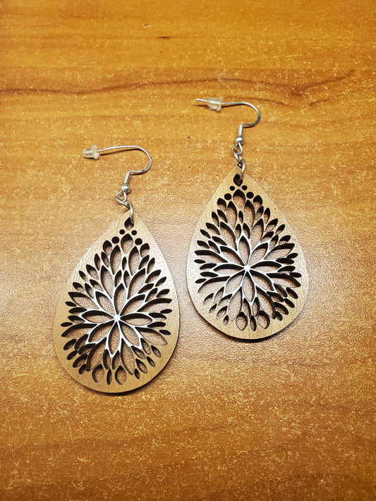 Wooden Lattice Earrings